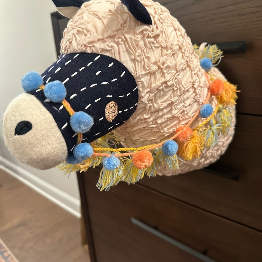 Charming Plush Llama Head Wall Decor with Colorful Accents